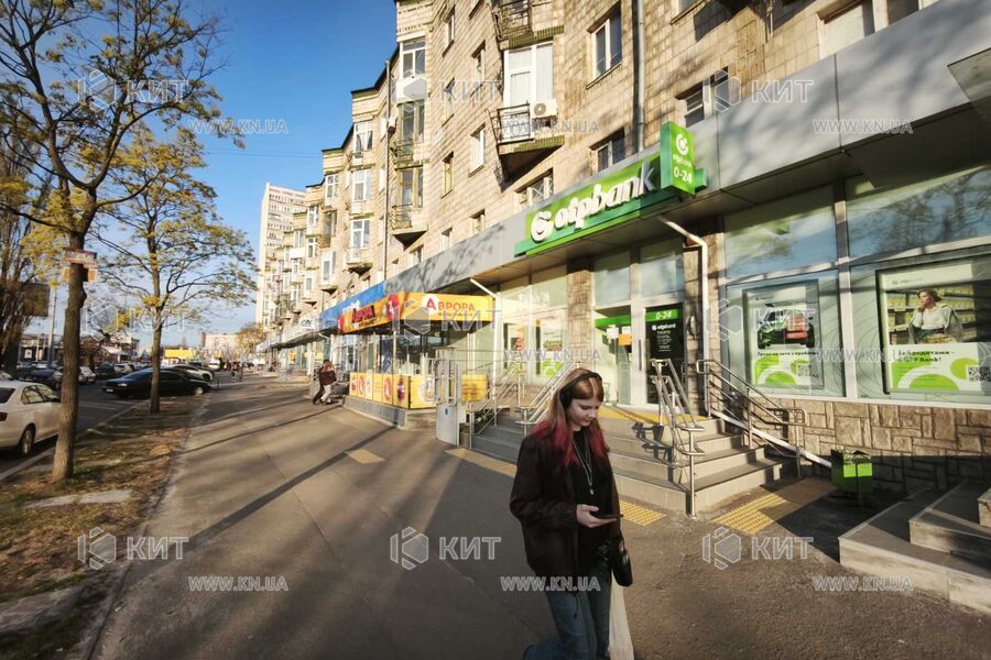 Aренда магазина Киев, Ленинградская пл., 85м²