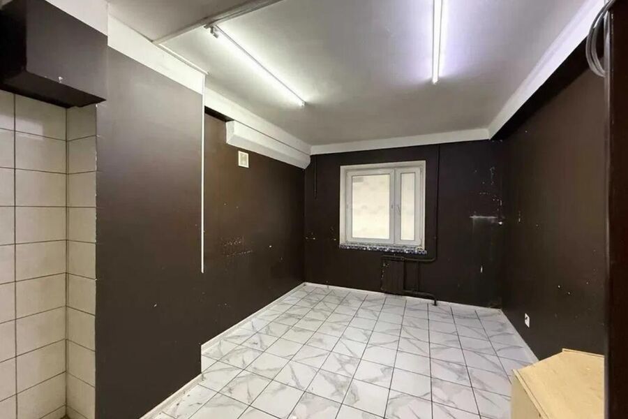 Продажа магазина Киев, Оболонь, 53м²