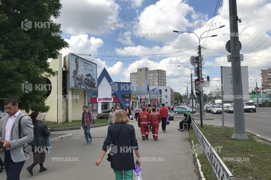 Оренда магазину Харків, Спорт.Гагар.Повст., 179.6м²