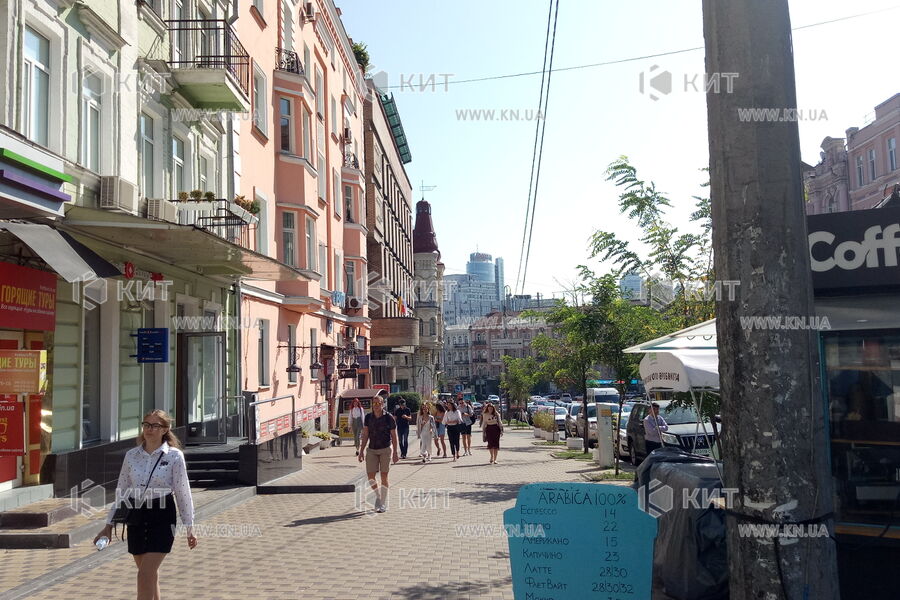 Aренда магазина Киев, Центр, 58.2м²