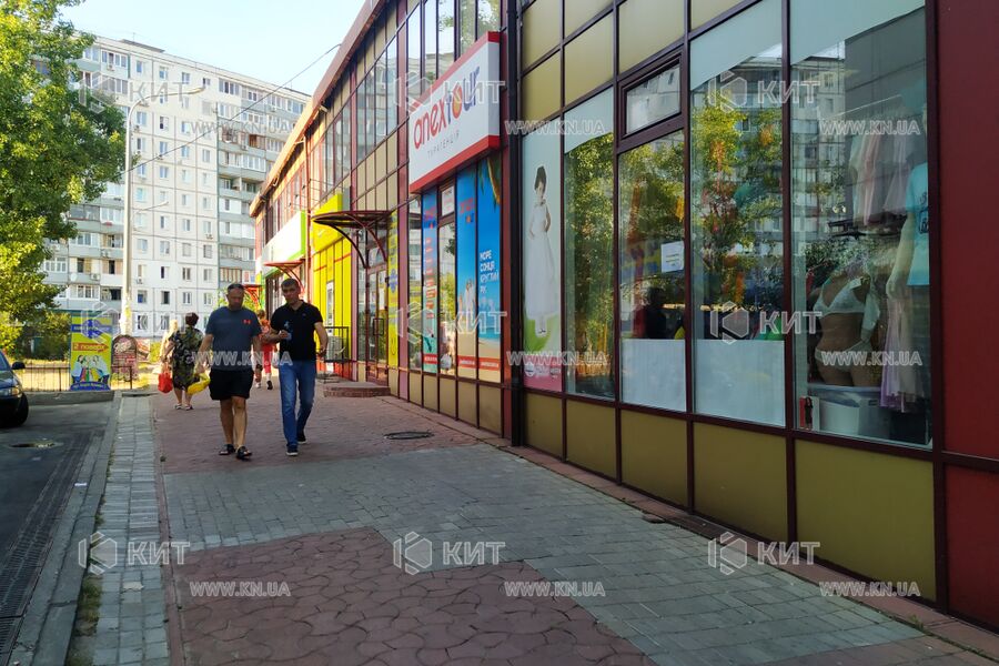 Продаж магазину Київ, Метро Дарниця, 114м²