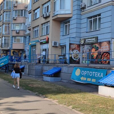  	Аренда Київ,  Юлії Здановської (Ломоносова) вул. 