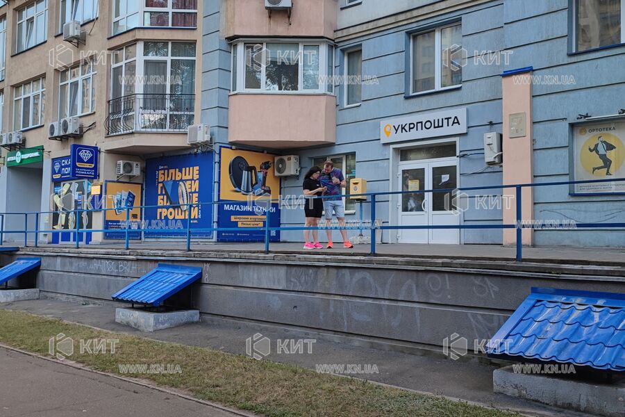 Aренда магазина Киев, Теремки 2, 109м²