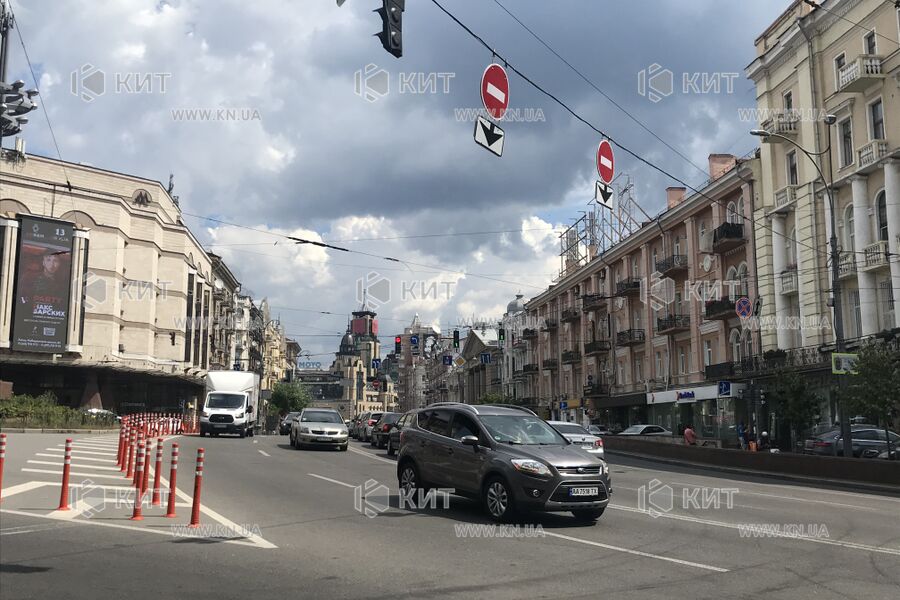 Aренда магазина Киев, Центр, 531м²