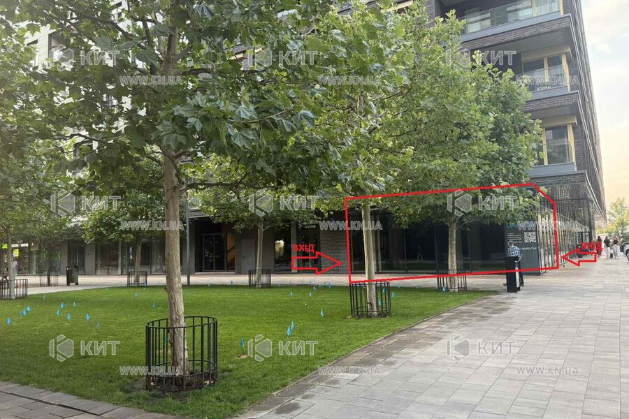 Aренда магазина Киев, Подол, 83м²