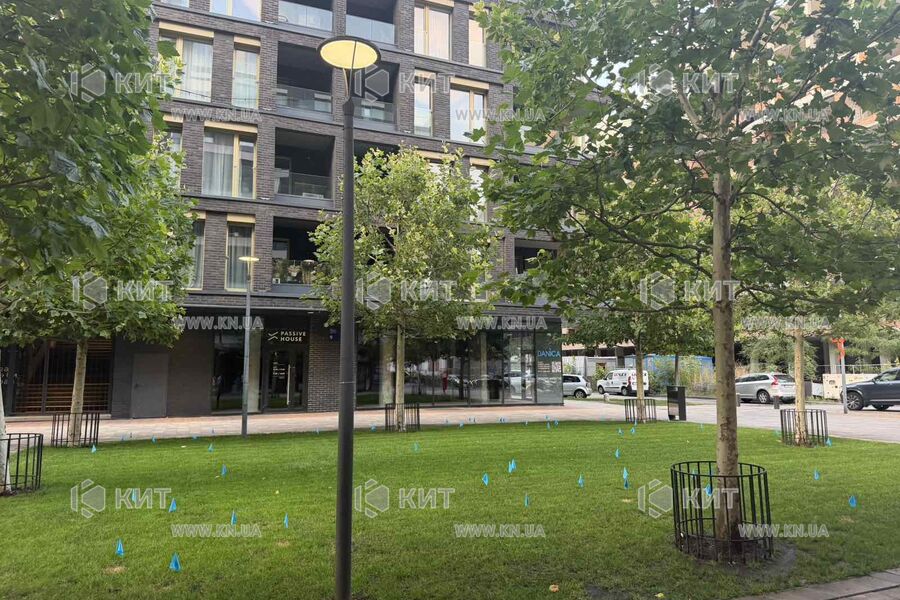 Aренда магазина Киев, Подол, 83м²