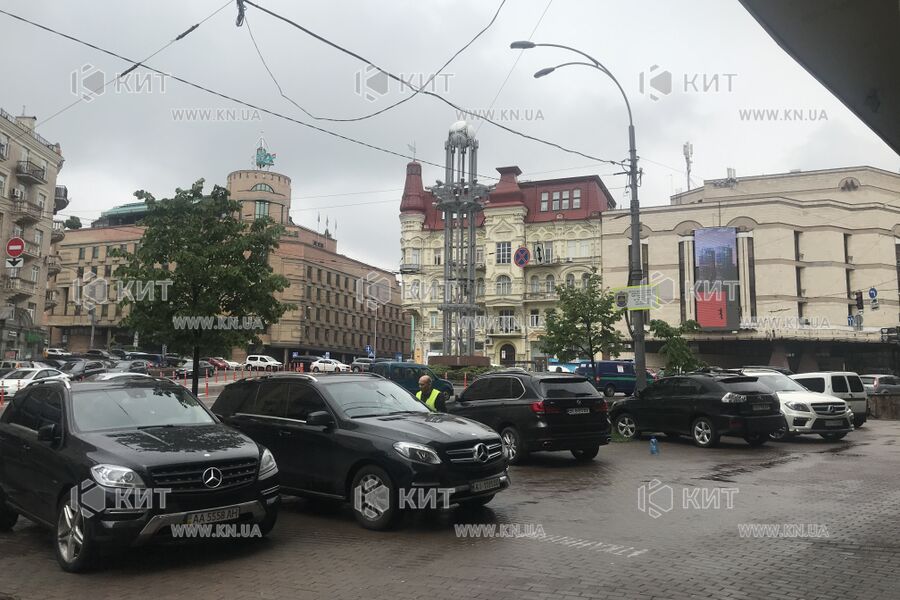 Оренда магазину Київ, Центр, 228м²