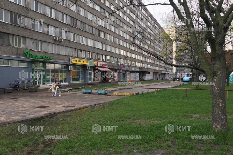 Aренда магазина Киев, Ленинградская пл., 64м²