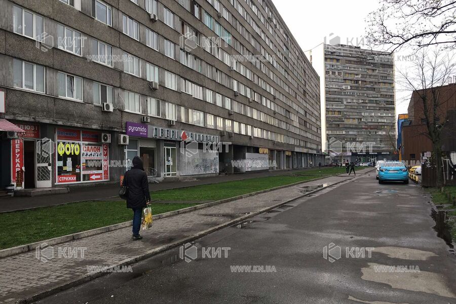 Aренда магазина Киев, Ленинградская пл., 64м²