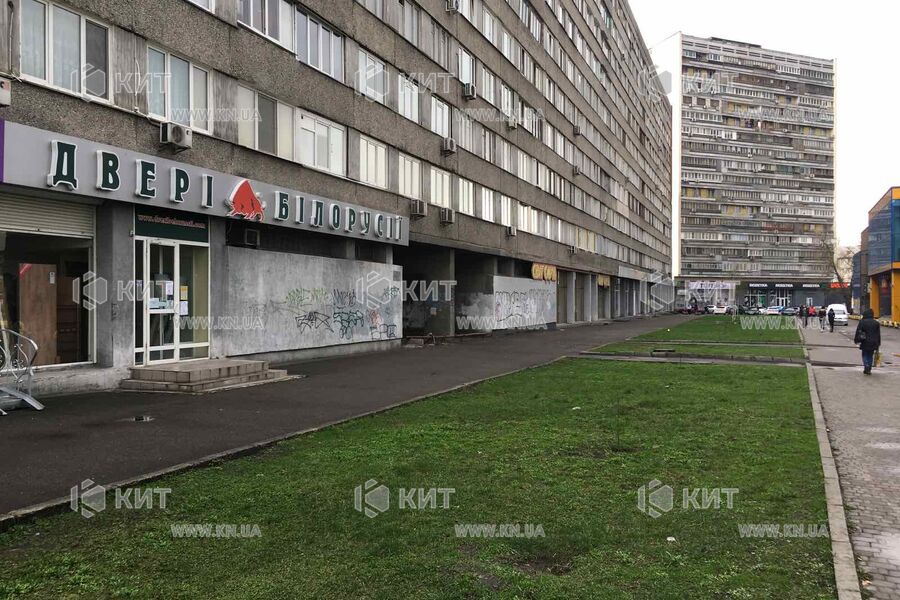 Aренда магазина Киев, Ленинградская пл., 64м²