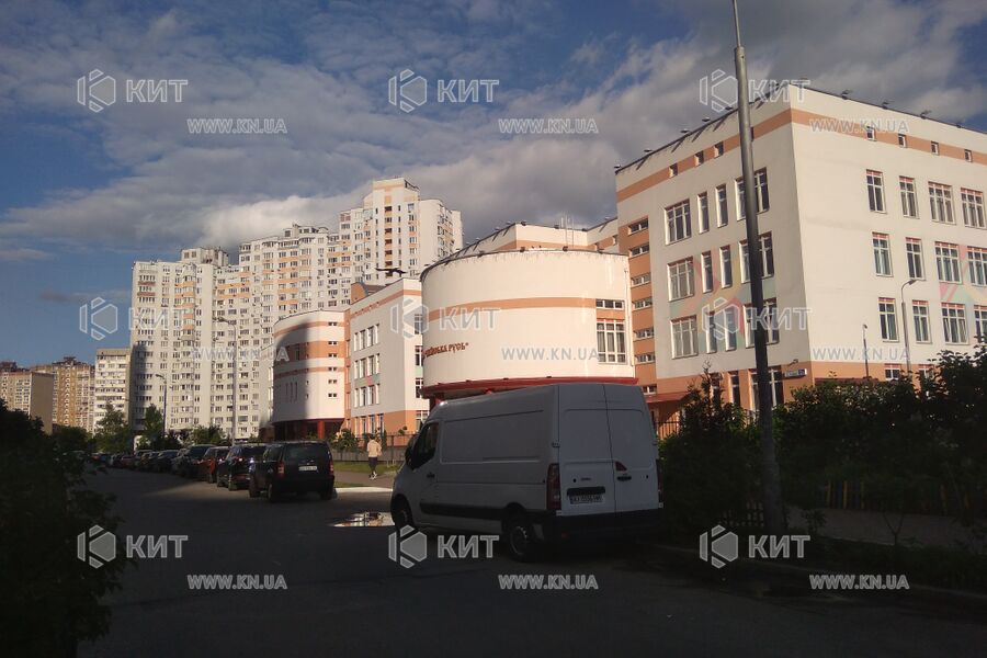 Aренда магазина Киев, Осокорки, 233м²