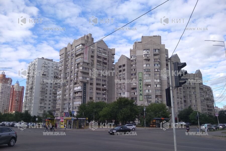 Aренда магазина Киев, Позняки, 190м²