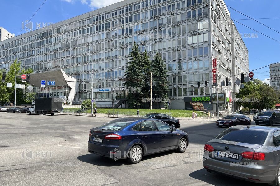 Продажа магазина Киев, Соломенка, 511.1м²