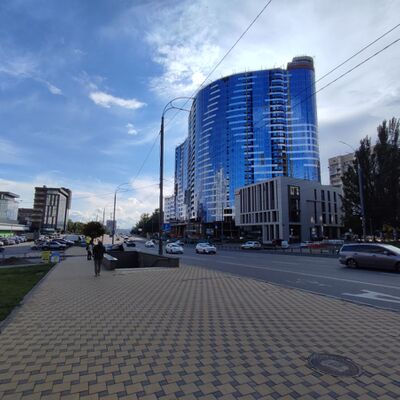  	Аренда Київ,  Миколи Міхновського (Дружби народів) бул. 