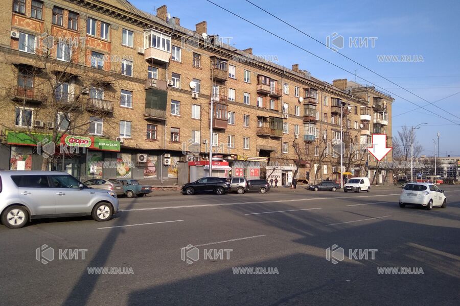 Оренда магазину Київ, Ленінградська пл., 140м²