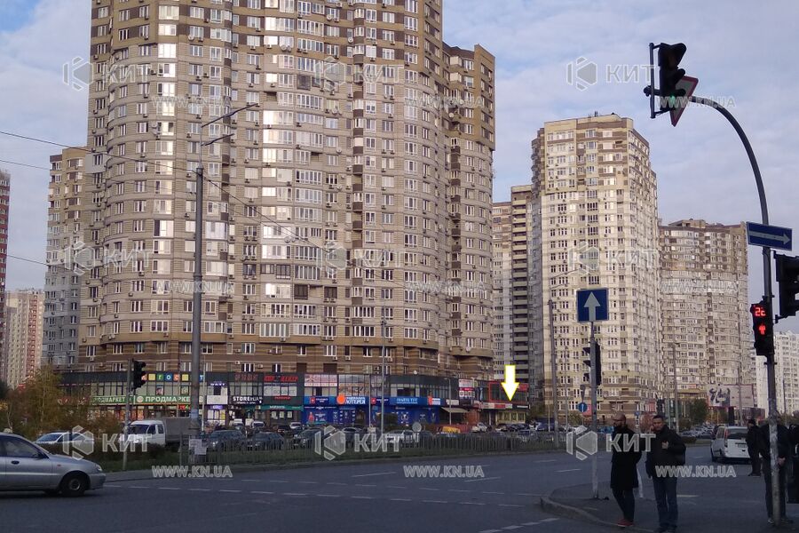 Aренда магазина Киев, Позняки, 56.5м²