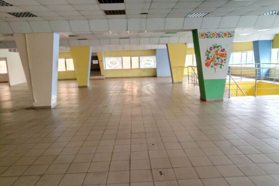 Aренда магазина Киев, Лесной массив, 400м²