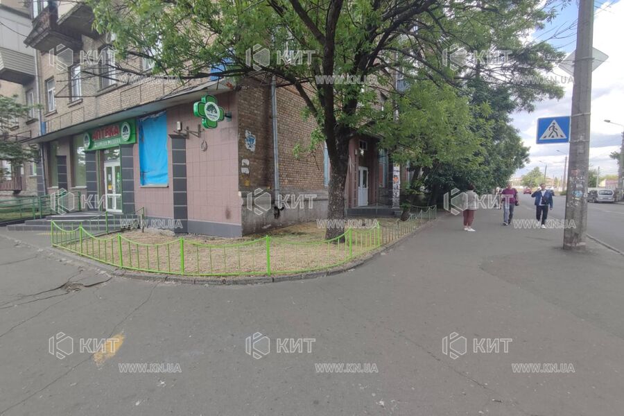 Оренда магазину Київ, Ленінградська пл., 140м²