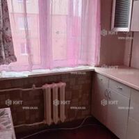 Продаж квартири Харків, ХТЗ, Рогань, 32м²