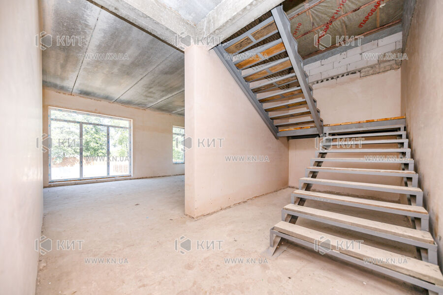 Продажа дома Харьков, Алексеевка, 180м²