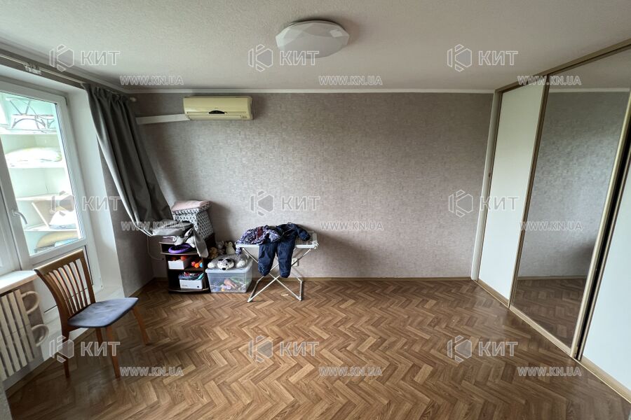 Продаж квартири Харків, Олексіївка, 87м²