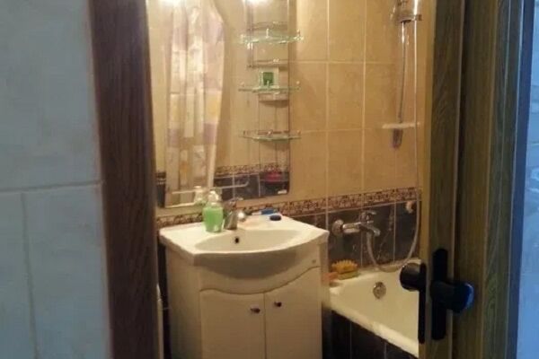 Продаж квартири Харків, Гагаріна, Спортивна, Захисників, 65м²