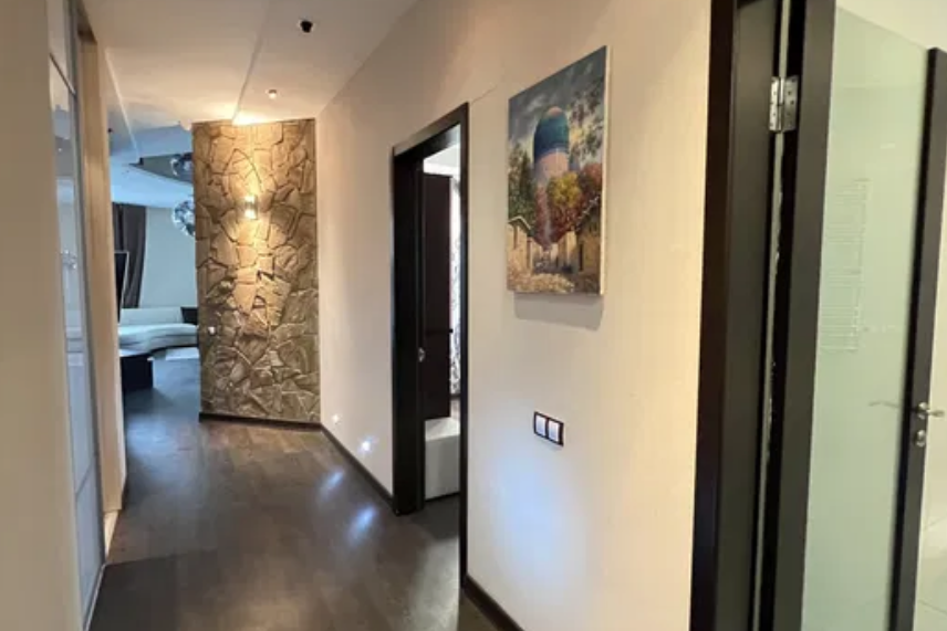 Продажа квартиры Харьков, Павлово Поле, 137м²