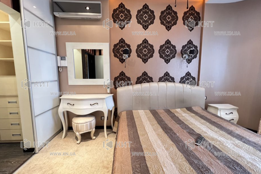 Продажа квартиры Харьков, Павлово Поле, 137м²