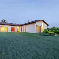 Продажа дома Харьков, Алексеевка, 350м²