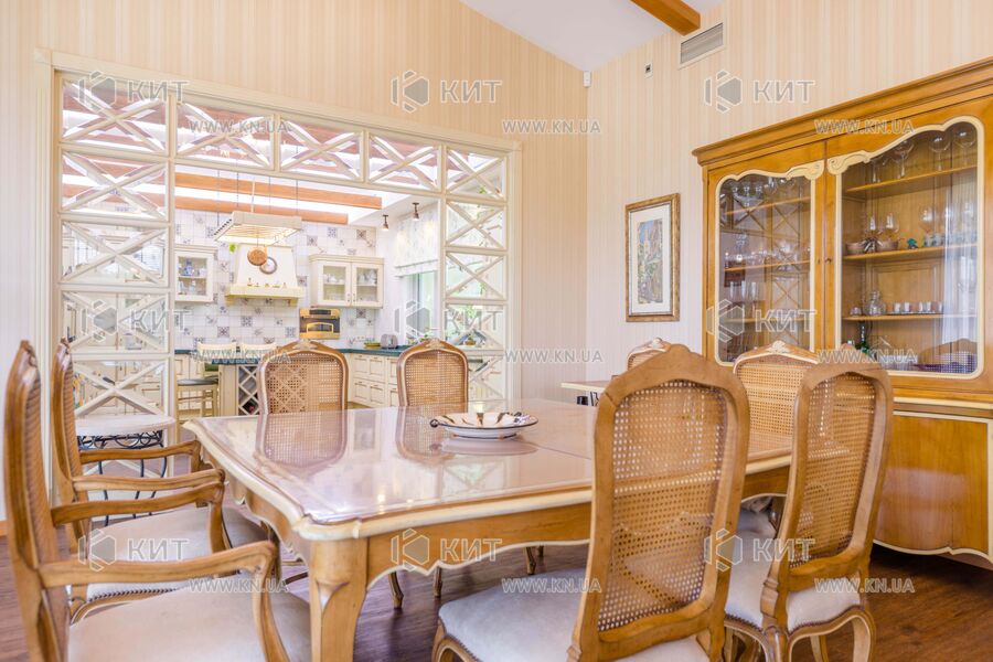 Продажа дома Харьков, Алексеевка, 350м²