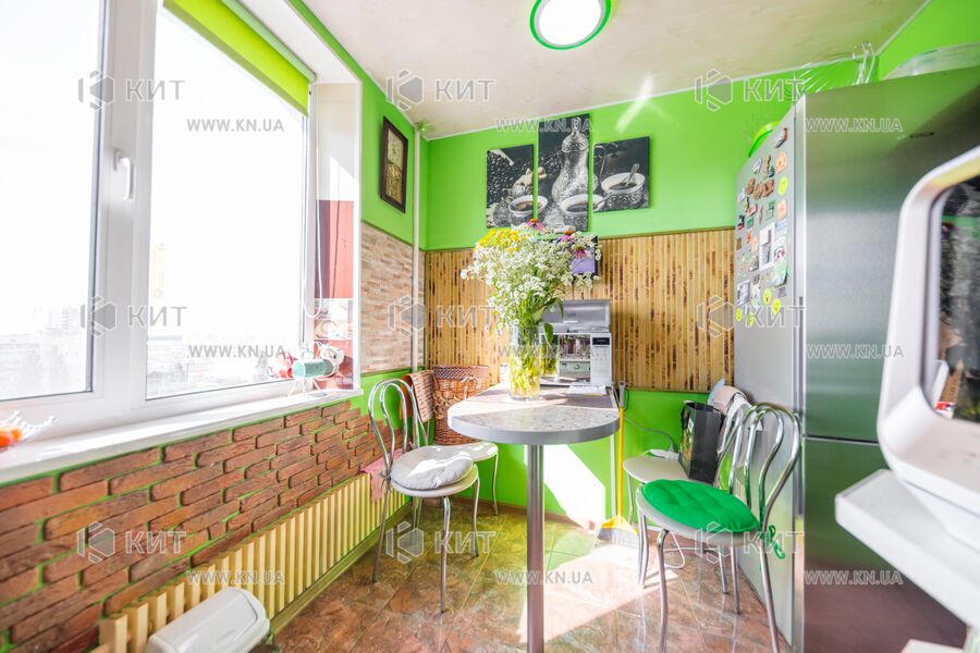 Продаж квартири Харків, Олексіївка, 65м²