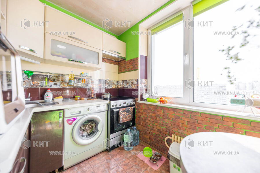 Продаж квартири Харків, Олексіївка, 65м²