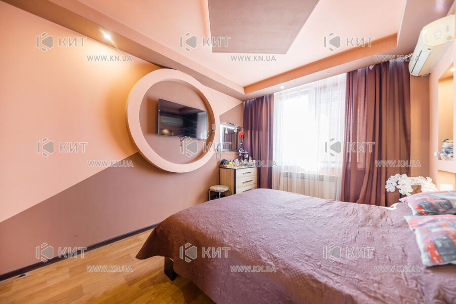 Продаж квартири Харків, Олексіївка, 65м²