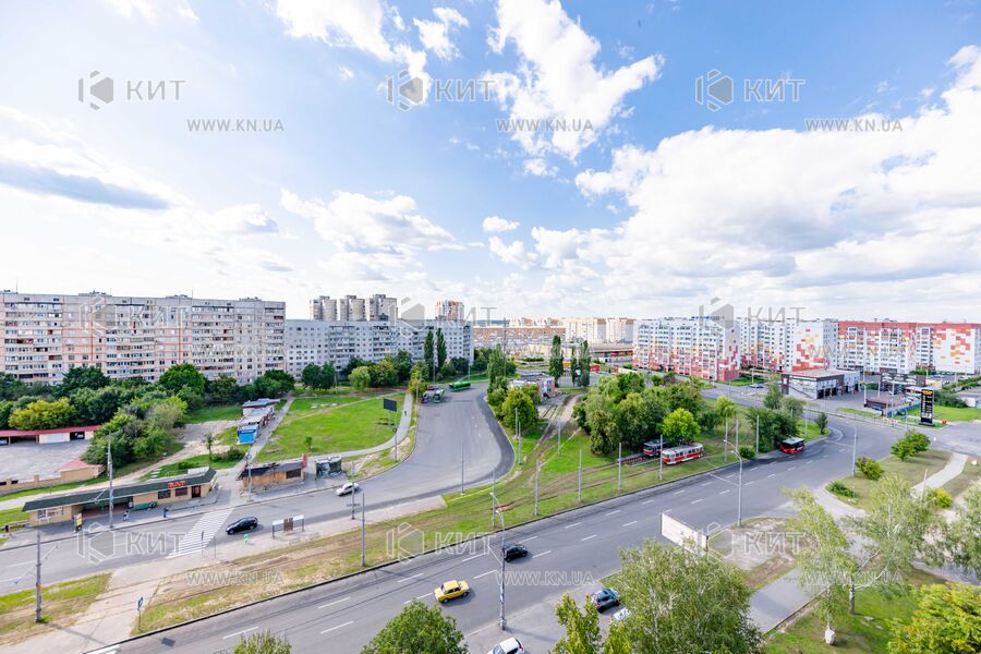 Продаж квартири Харків, Олексіївка, 65м²