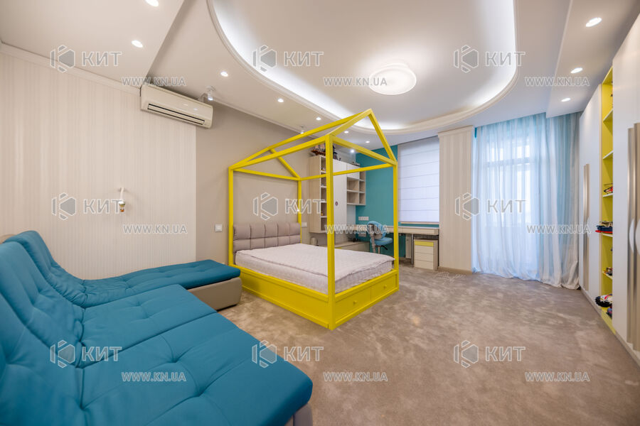 Продажа квартиры Харьков, Павлово Поле, 225м²