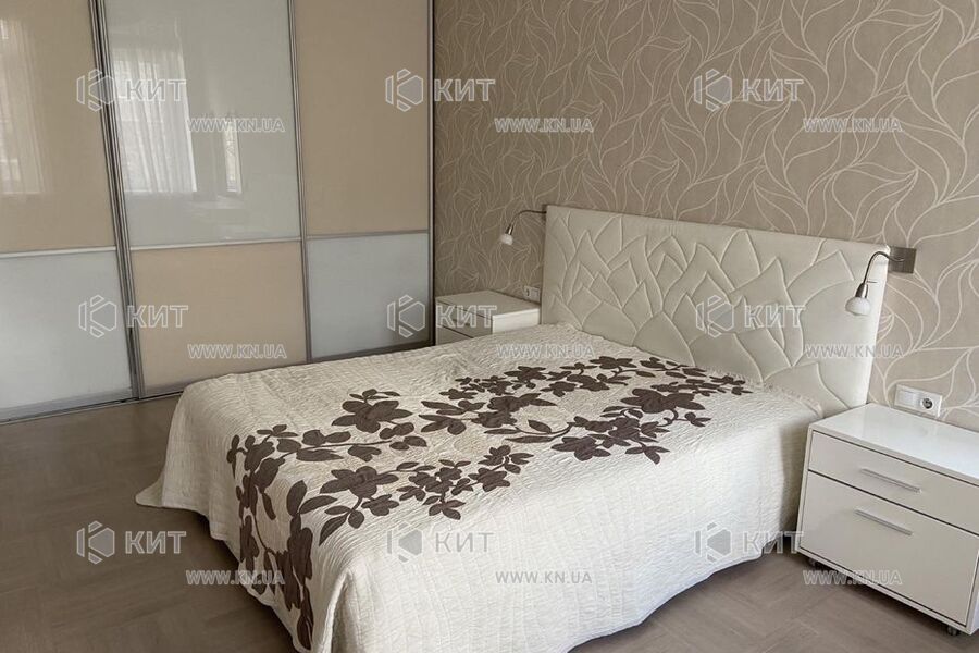Продаж квартири Харків, Центр, 200м²