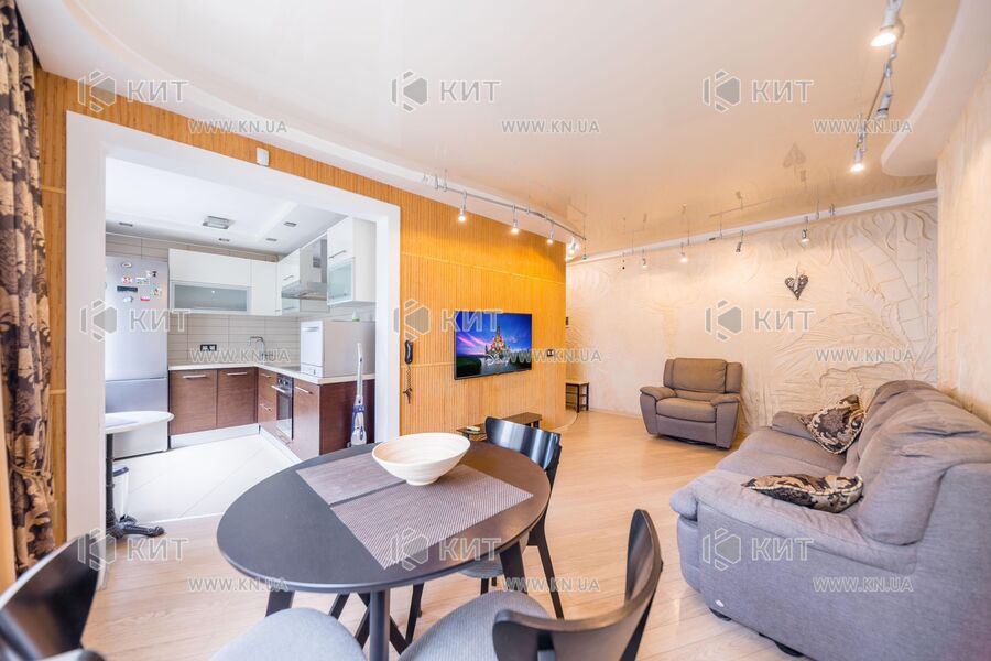 Продажа квартиры Харьков, Алексеевка, 65м²