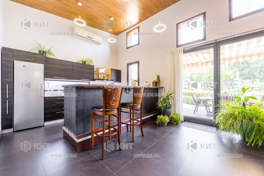 Aренда дома Харьков, Алексеевка, 180м²
