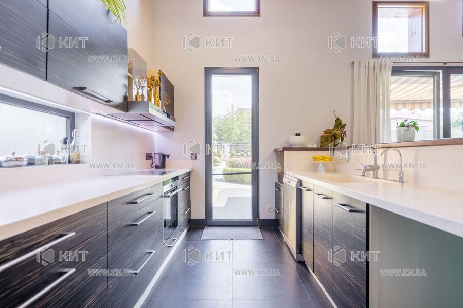 Aренда дома Харьков, Алексеевка, 180м²