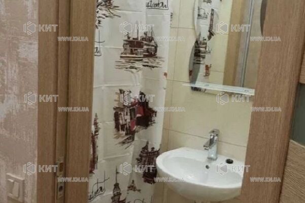 Продаж квартири Харків, Салтівка(Бараб.,Україна), 20м²