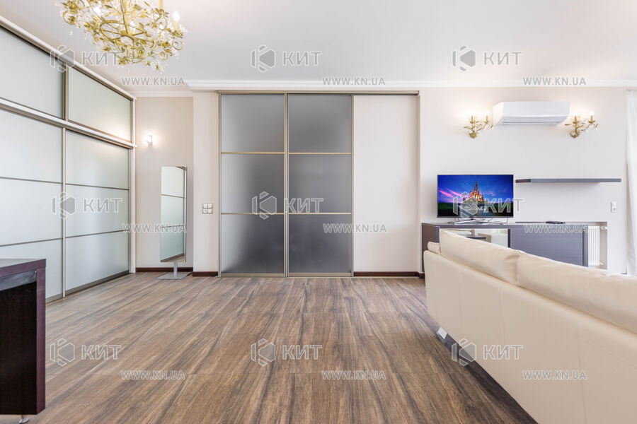 Продаж квартири Харків, Центр, 168м²
