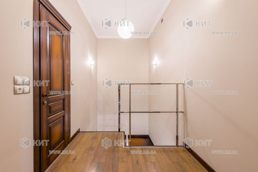 Продаж квартири Харків, Центр, 168м²