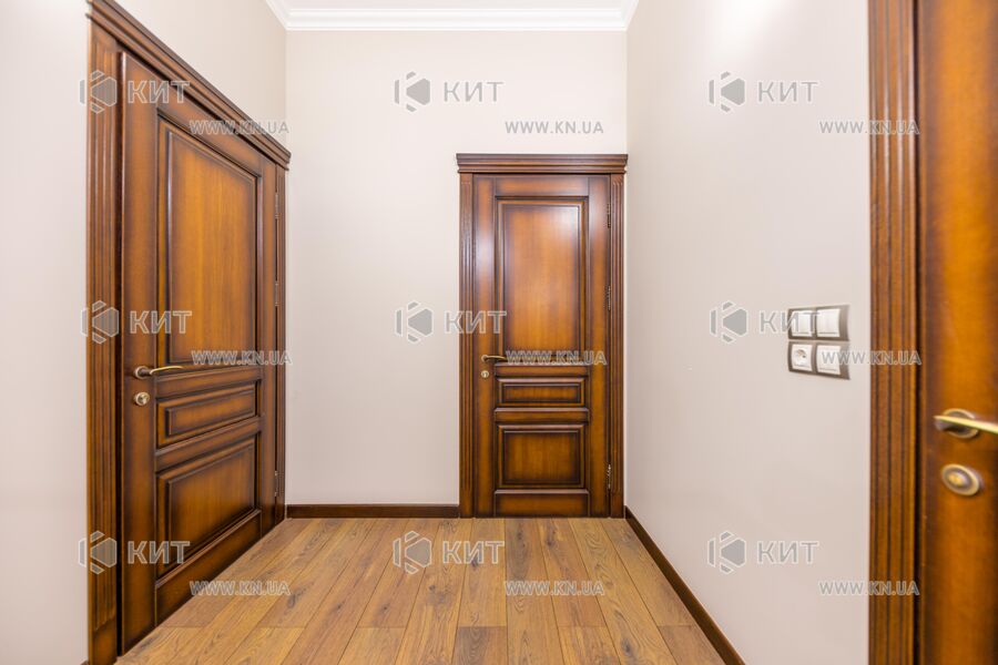 Продаж квартири Харків, Центр, 168м²