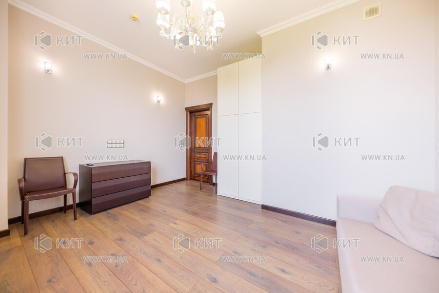 Продаж квартири Харків, Центр, 168м²