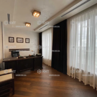 Продаж квартири Харків, Павлове Поле, 500м²