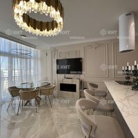 Продажа квартиры Харьков, Научная, 165м²