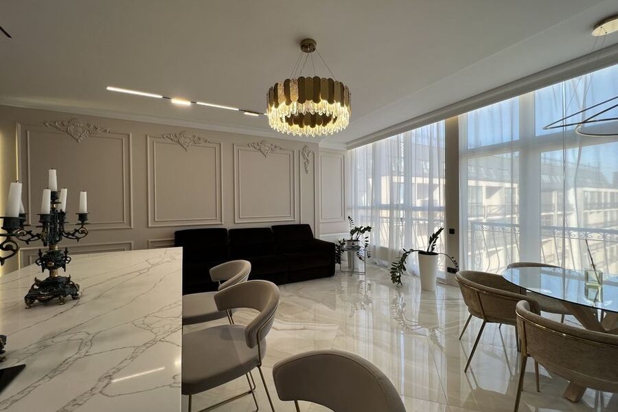 Продажа квартиры Харьков, Научная, 165м²