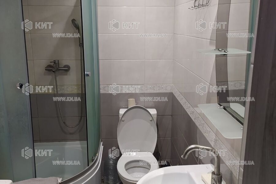 Продаж квартири Харків, ХТЗ, Рогань, 21м²