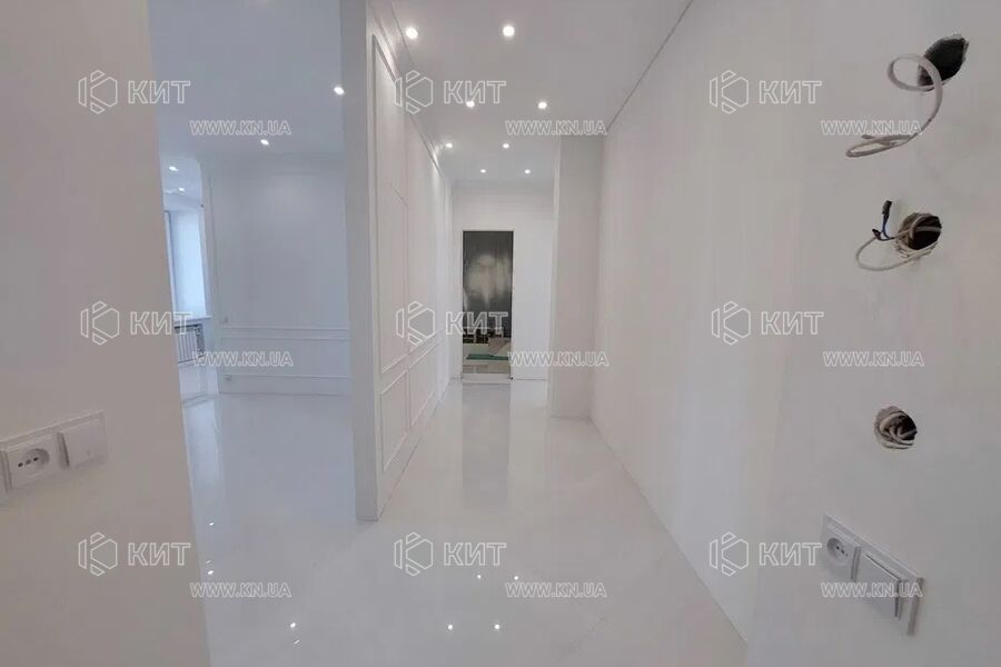 Продажа квартиры Харьков, Гагарина, Спортивная, Защитников, 90м²