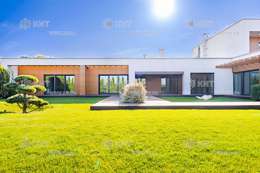 Продажа дома Флоринка, Флоринка, 520м²